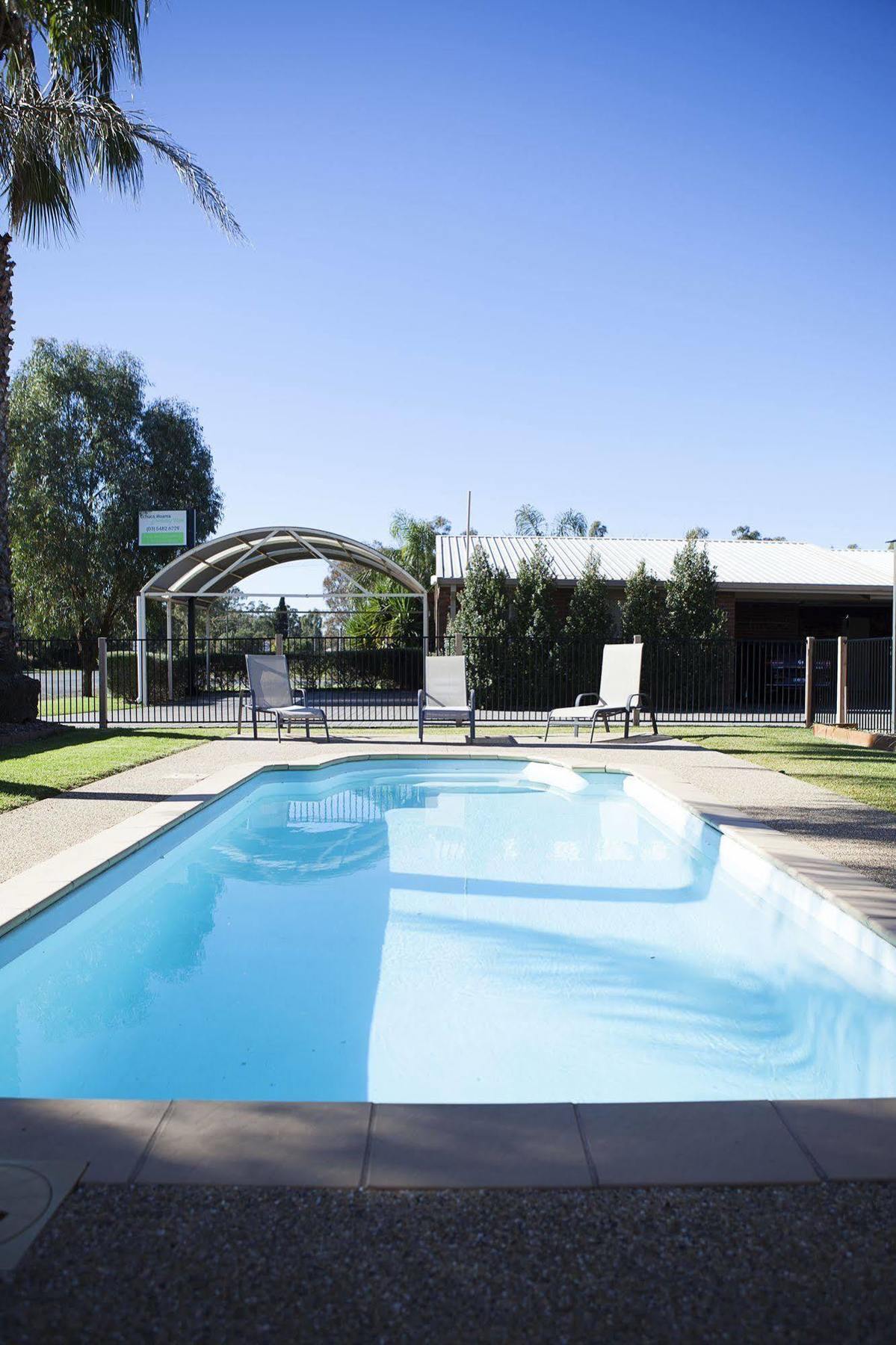 Echuca Moama Holiday Villas Ngoại thất bức ảnh